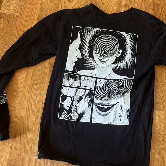 Black Graphic Long Sleeve Uzumaki Shirt - Picture 3 of 3